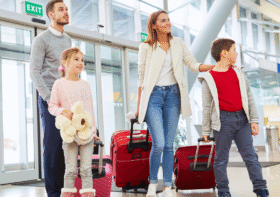 How to Pack Light When Traveling with Kids: Essential Tips for Stress-Free Family Adventures